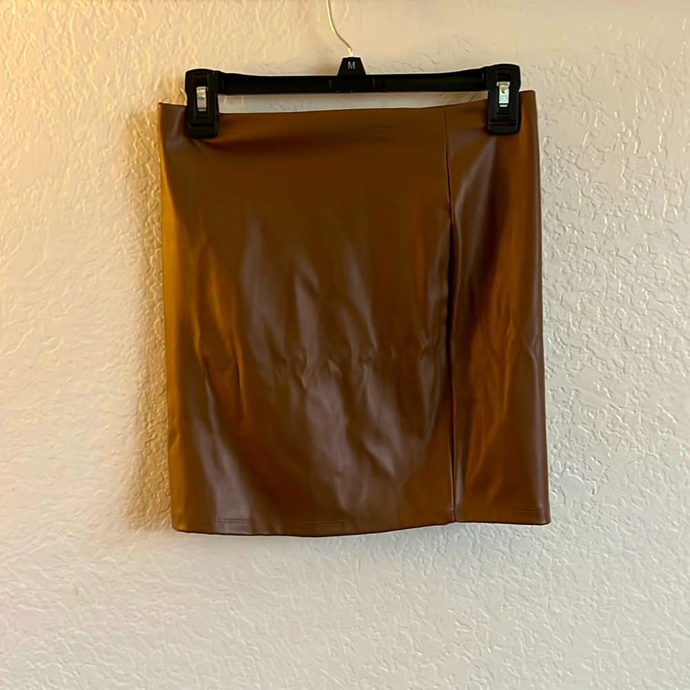 Caramel mini skirt